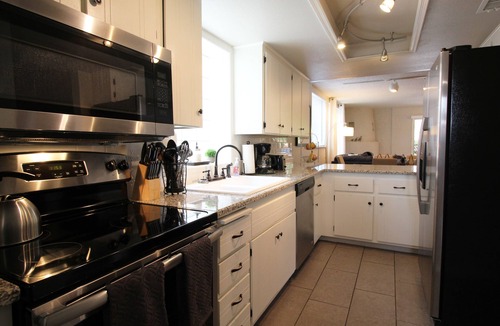 Oak Creek House | Spacious, Quiet, Comfortable Townhome-Walkable to everything in the Village