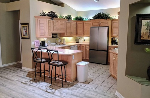 Mesquite Villa | Spacious Resort Villa, 2 Pools, Hot Tubs, Garage & Clubhouse Access