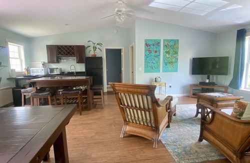 Kenyon Apartment | Spacious, Serene Guesthouse close to RI beaches, URI & southcounty destinations!
