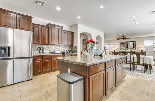 Surprise House | Spacious Surprise Home: Private Yard + Patio