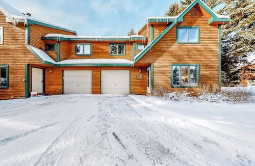 Jackson House | Spacious townhouse with ski & mountain views, deck, grill, & fireplace