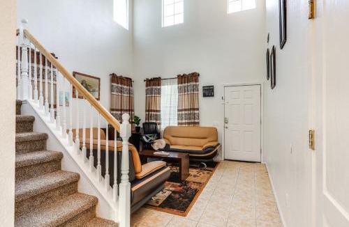 Turlock House | Spacious Turlock Home ~ 1 Mi to University!