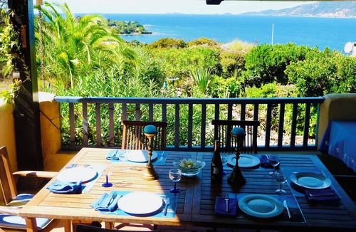 Porticcio Villa | Spacious villa 500m from the sea with views onto the gulf of Ajaccio & mountains