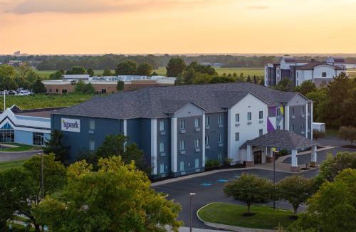 Indianapolis Hotel | Spark by Hilton Indianapolis Northeast Fishers