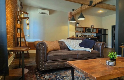 Riverside Apartment | Speakeasy Suite | Downtown Spokane · Free Parking