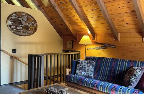 Trimble House | Special Summer Rates for Cute & Cozy Guest Apartment