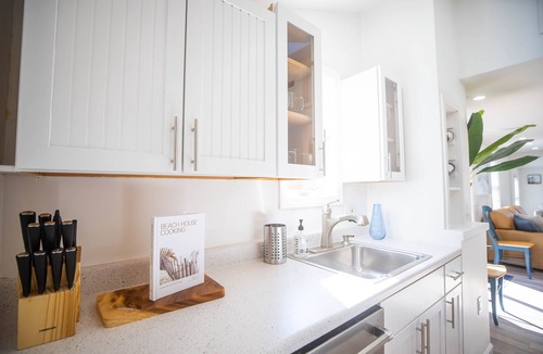 Easton's Point House | SPECIAL SUMMER SAVINGS AVAILABLE. Beach Days & Newport Nights.