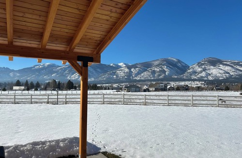 Florence House | Spectacular 2BR house with view of Bitterroot Mountains.