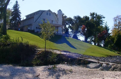 Mitiwanga House | Spectacular Beach House Near Cedar Point in Mitiwanga Beach