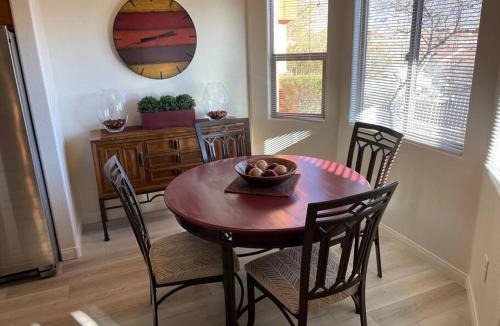 Mesquite Apartment | Spectacular Mountain Views at Hawk Ridge
