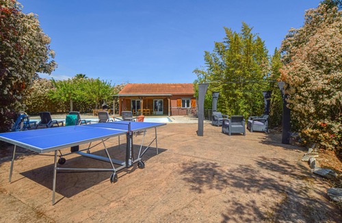 Canale-di-Verde House | Spend a relaxing in this beautiful vacation home with private pool and jacuzzi near the beach.