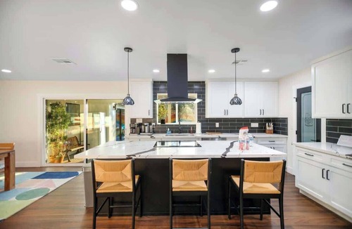 Tempe House | Splash House: Heated Pool | Big Backyard | Game/Arcade Room | Perfect for Groups