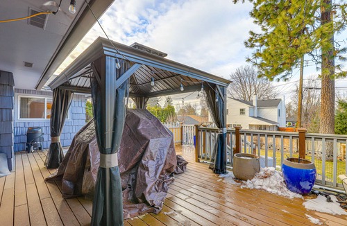 Spokane House | Spokane Home w/Deck + Yard, 2 Mi to Downtown!