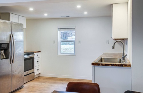 Otis Orchards-East Farms House | Spokane Valley Nature Home! Trails & River Days
