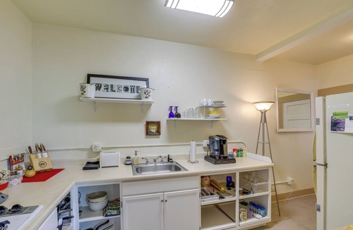 Bisbee Apartment | 'St Ceilia' Apt - Walk to Bisbee Attractions!