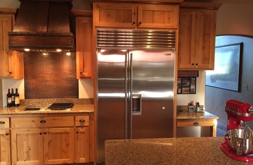 Columbia Falls House | Stage Road Estate. Peaceful executive home close to Glacier National Park.
