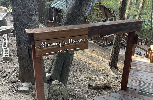 Mount Lemmon House | Stairway to Heaven Cabin