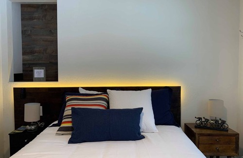 Coeur d'Alene Hotel | State Motel - two