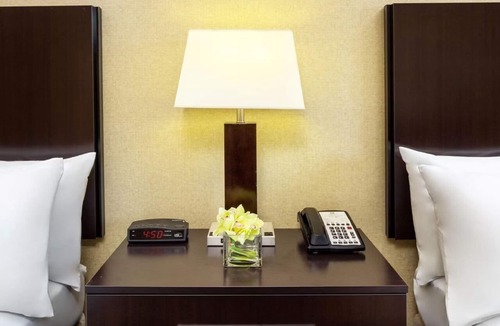 Ocotillo Hotel | Stay at Holiday Inn Chandler: Pool, On-Site Dining & Just Minutes from ASU