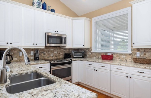 Pelican Bay House | Stay @ Beach Music on Isle of Palms