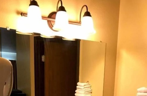Kellogg House | Stay Minute From Coeur d'Alene National Forest, Great Amenities, Free Breakfast