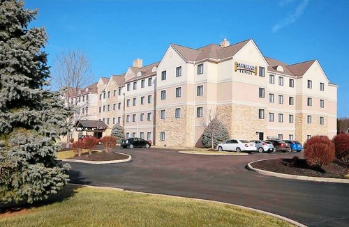West Chester Hotel | Staybridge Suites Cincinnati North, an IHG Hotel