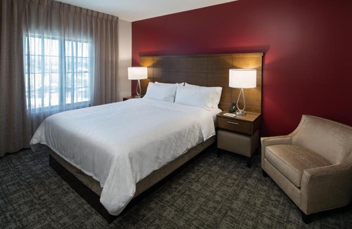 Encanto Hotel | Staybridge Suites - Phoenix – Biltmore Area by IHG