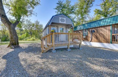 Austinville Apartment | Steamboat Rock Cabin Near Trails & River!