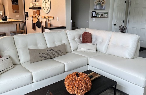 Ankeny House | Stellar 4 bedroom home, newly renovated in Ankeny