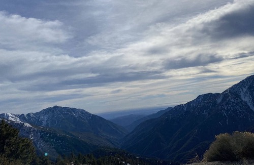 Wrightwood House | Stellar Jay Suite