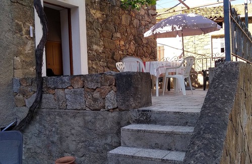 Santʼ Andrea-dʼOrcino House | STONE HOUSE 55M2 15 MINUTES FROM THE SEA