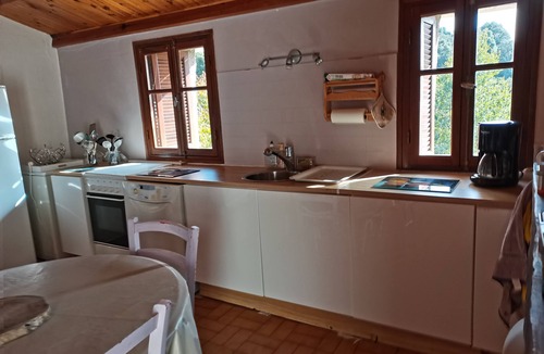Renno House | Stone house in a Corsican village 10 km from the beach.
