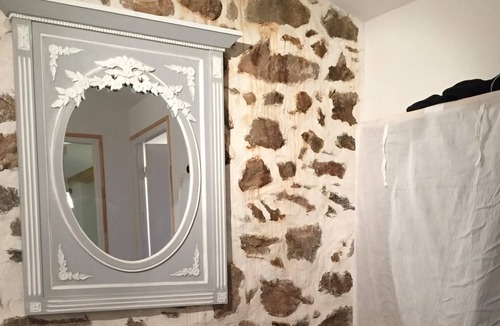 Ota House | Stone house village center with private parking, mountain view classified site