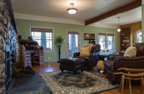 Wilbur Springs House | Stonehouse Lodge, Private Cottage on Winery & Vineyard Property