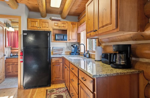 Philipsburg Cabin | Stony Creek Lodge-Famous Rock Creek MT! 4 seasons!