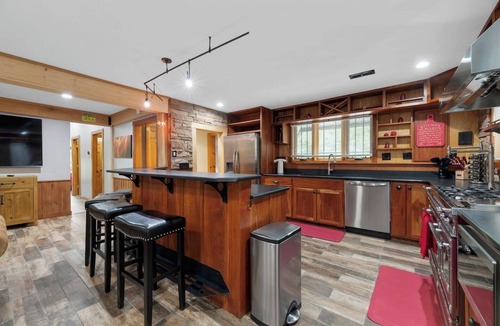 Westerville House | Stove | King Bed | Bunks | 3 mins Hoover Reservoir