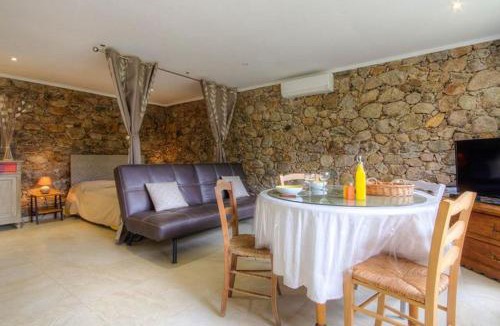 Moltifao Apartment | Studio accueillant à Moltifao 30 m² avec terrasse et jardin