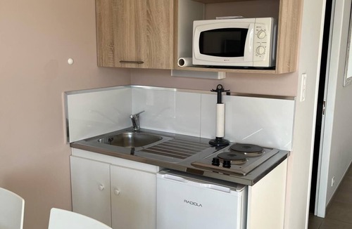Alata Apartment | Studio "Albitru" avec piscine & vue sur la baie d'Ajaccio !