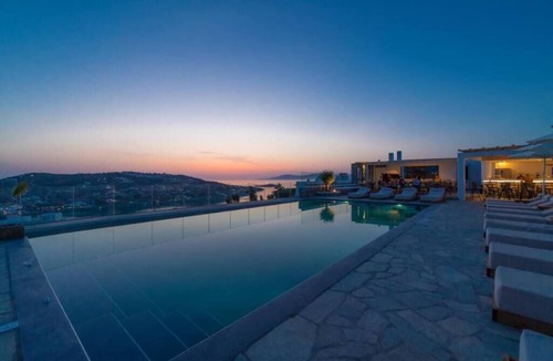 Glastros Apartment | Studio apartment for 3 people, with private