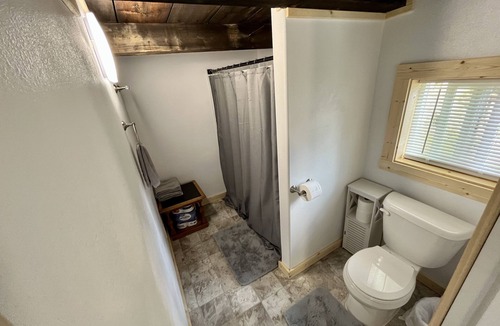 Wallace Apartment | Studio Apartment in Wallace