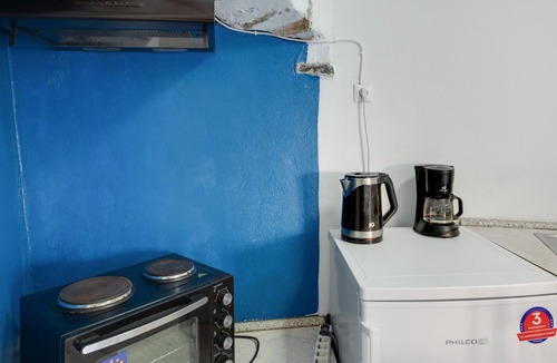 Amorgos Apartment | Studio Apartment 'Politimi N7' with Mountain View, Wi-Fi and Air Conditioning
