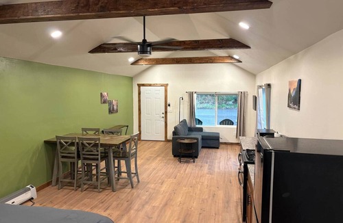 Bayfield Cabin | Studio Cabin with Piedra River Access & Trail Rides