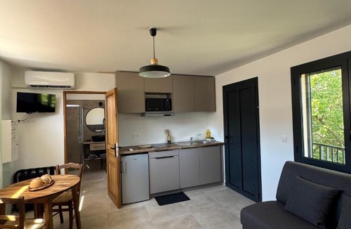 Antisanti Apartment | Studio dans une ferme proche mer