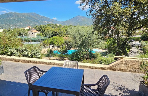 Propriano Apartment | Studio Dolce & Vita C2 sea view with pool