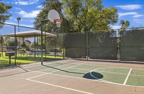 Las Casitas del Sur Apartment | Studio on the Lake w/Pool, Hot Tub & Tennis