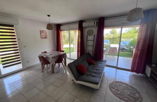 Santa-Maria-Poggio Apartment | Studio résidence les Villas de Melody