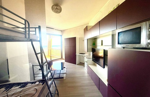 Santa-Lucia-di-Moriani Apartment | Studio sea & mountain view 🌊 - walking distance to beach and shops - Santa Lucia de Moriani