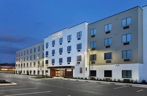 Hurstbourne Apartment | StudioRes by Marriott Louisville East