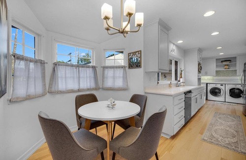 Leucadia House | Stunning 4 BD Beach House Retreat w/Ocean Views