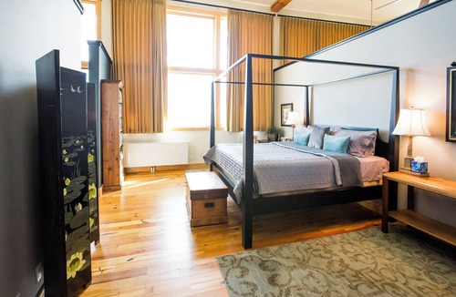 Powell House | Stunning 7-bedroom Heart of Yellowstone Ranch. Sixty miles from Yellowstone.